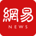 电竞赛事冠军奖杯与荣誉场景